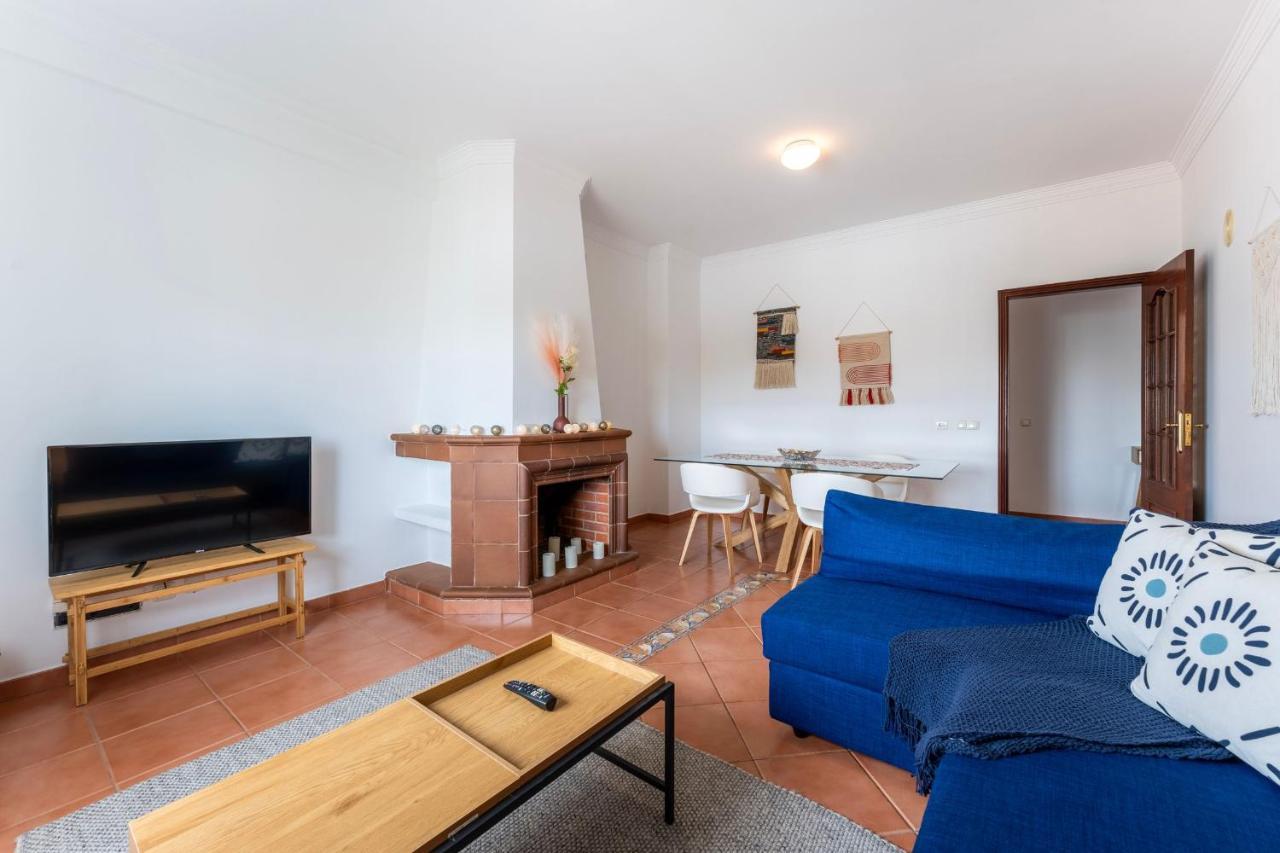 Peaceful 1 Bdr Apartment W/ Balcony By Lovelystay Almancil Esterno foto